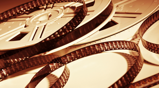 映画撮影用カメラの進化: フィルムからデジタル、そして8K時代へ